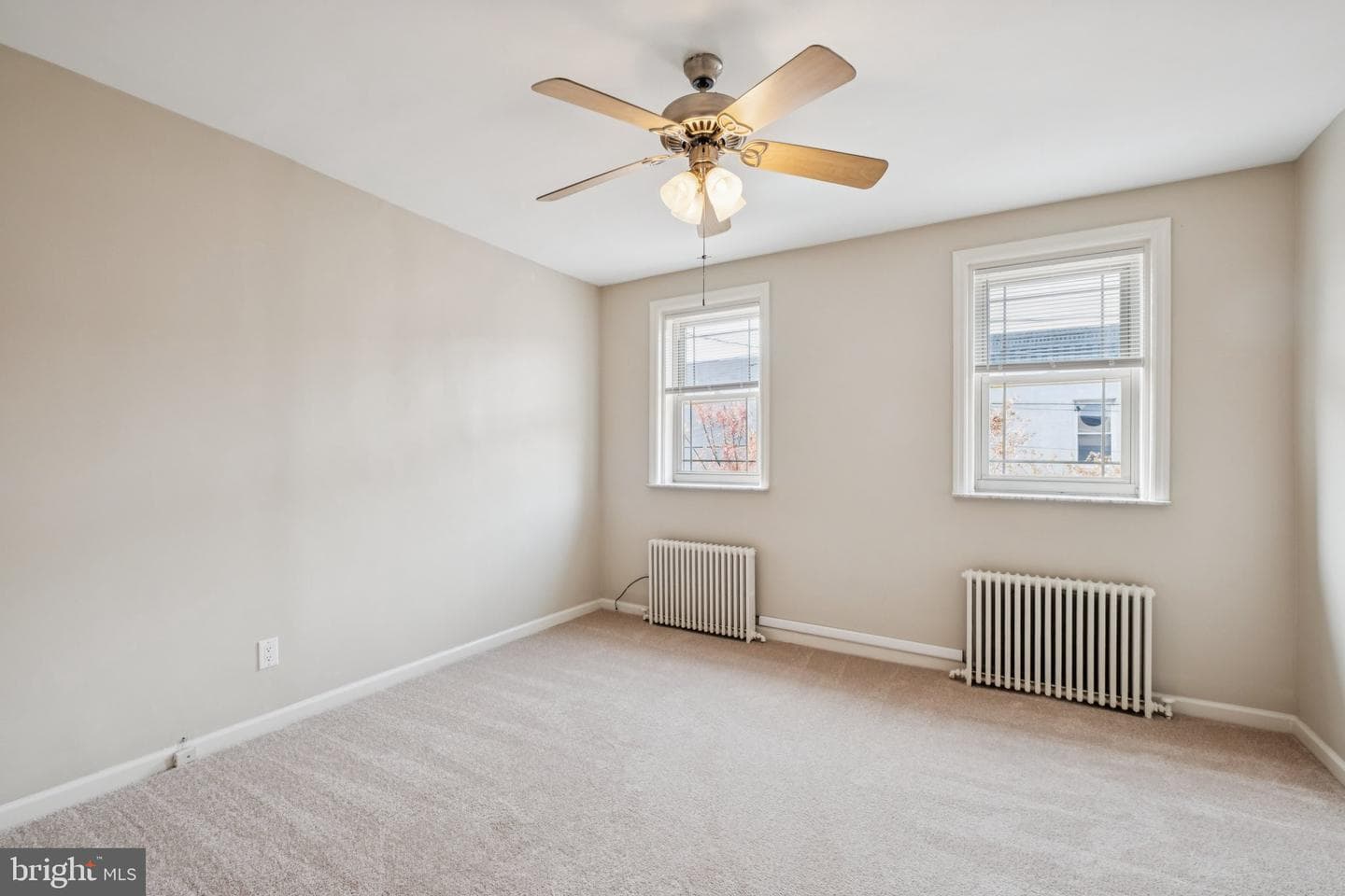 2041 S Bancroft Street photo 23
