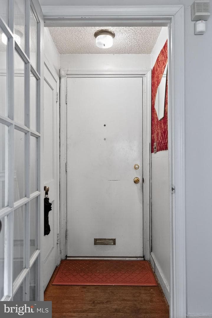 8238 Forrest Avenue photo 3