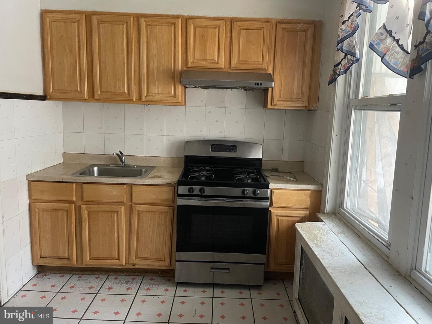 2324 S 9th Street, Philadelphia