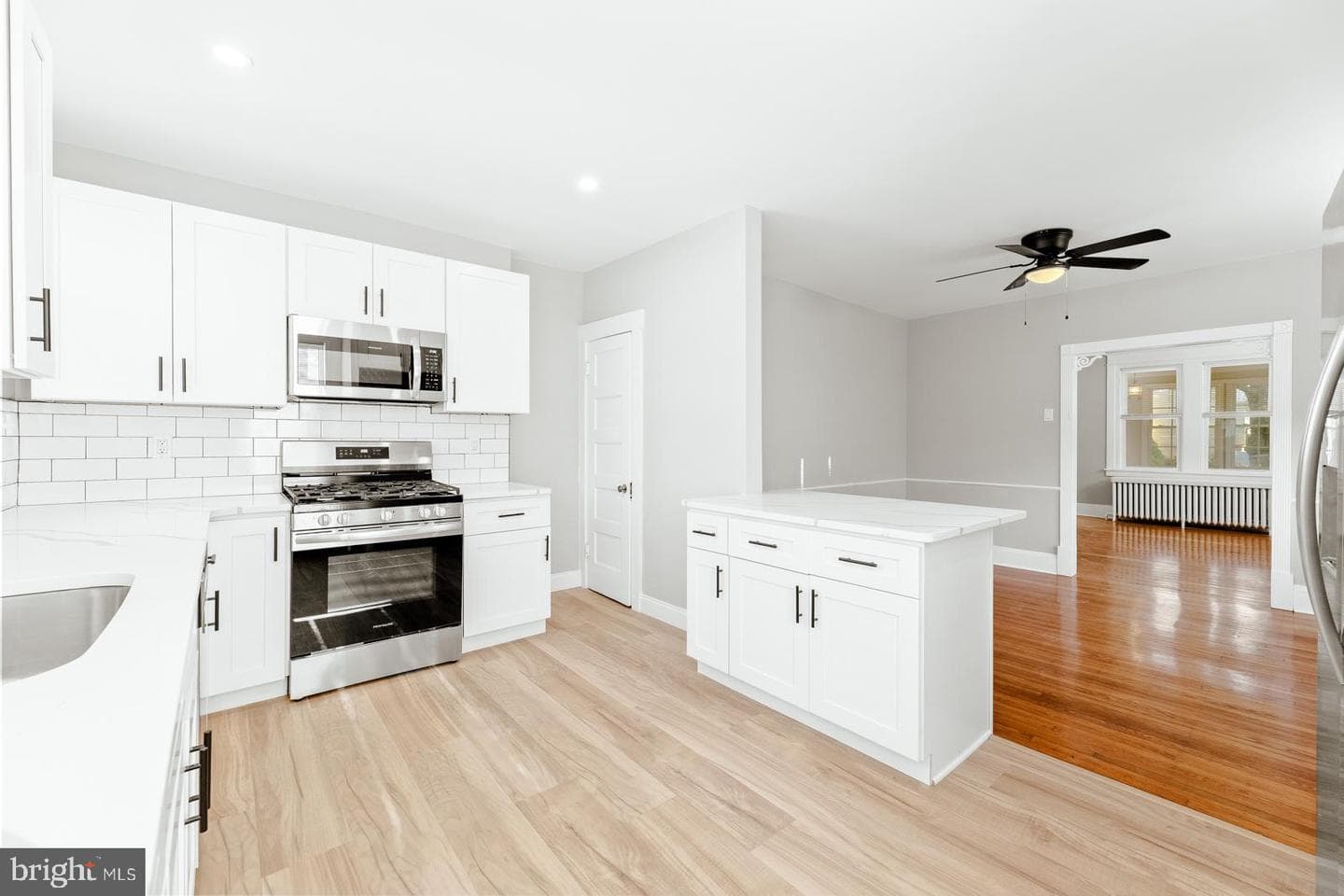 14030 Dana Avenue photo 14