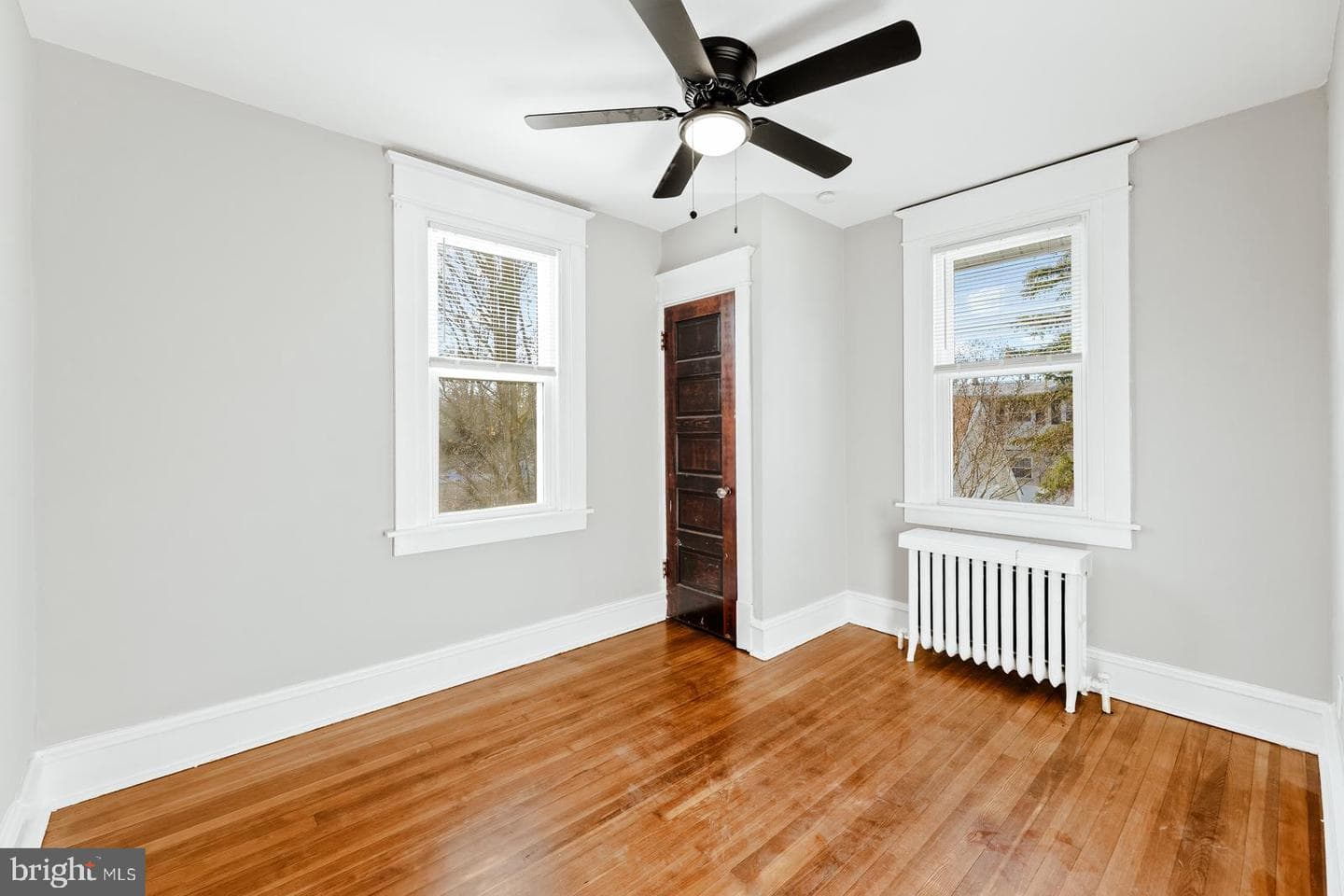 14030 Dana Avenue photo 22