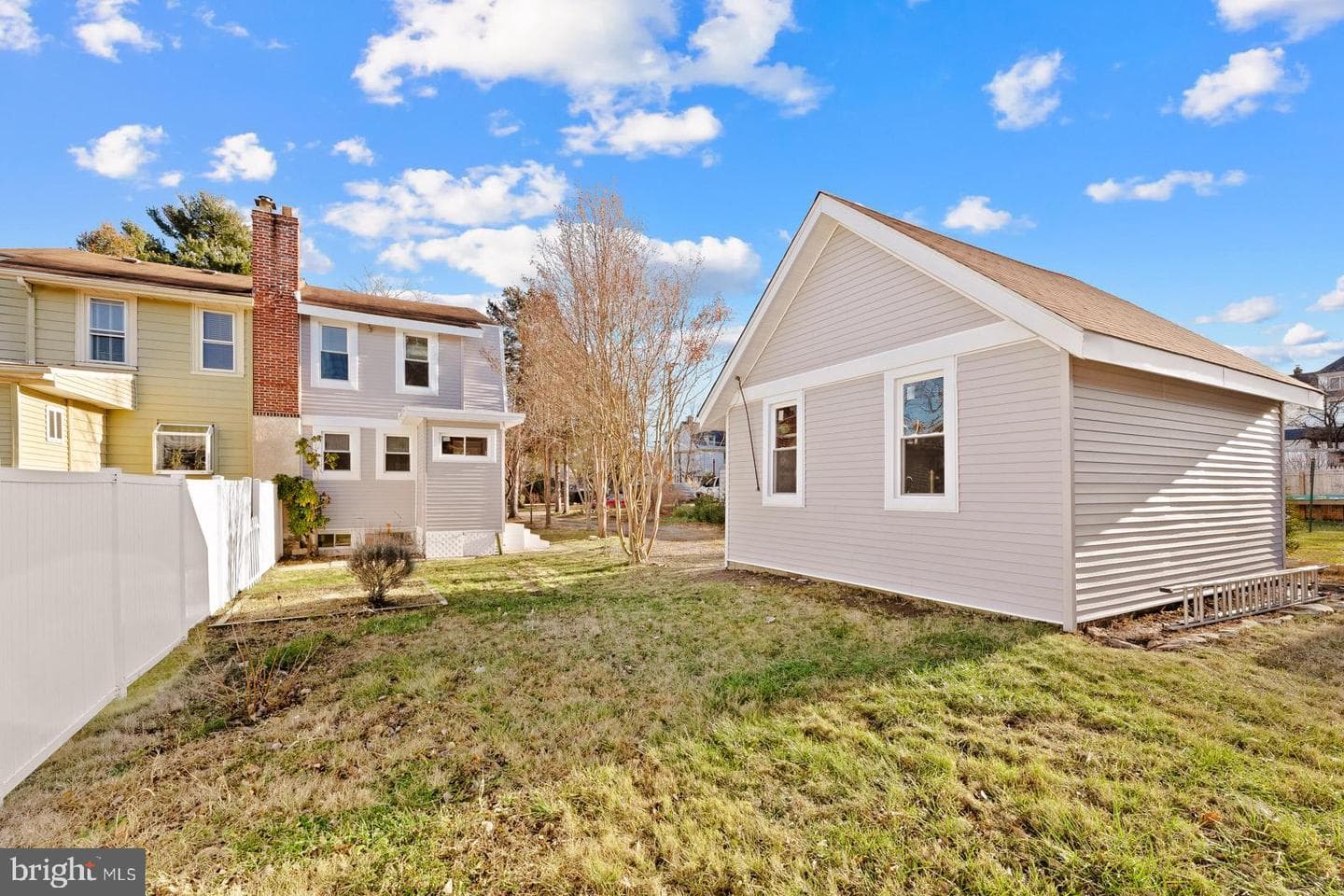 14030 Dana Avenue photo 28