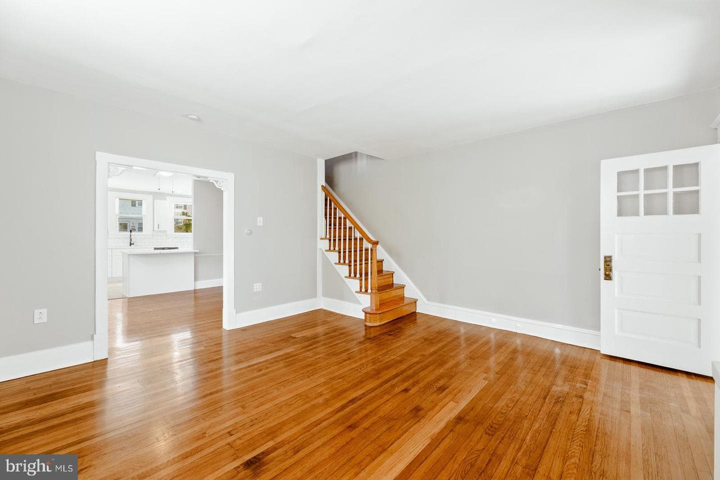 14030 Dana Avenue photo 6