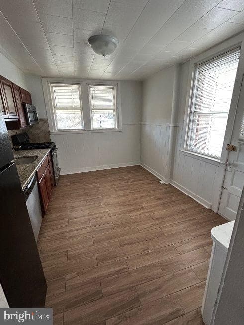 7711 Walker Street photo 10
