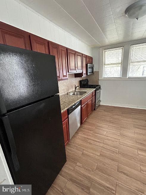 7711 Walker Street photo 9