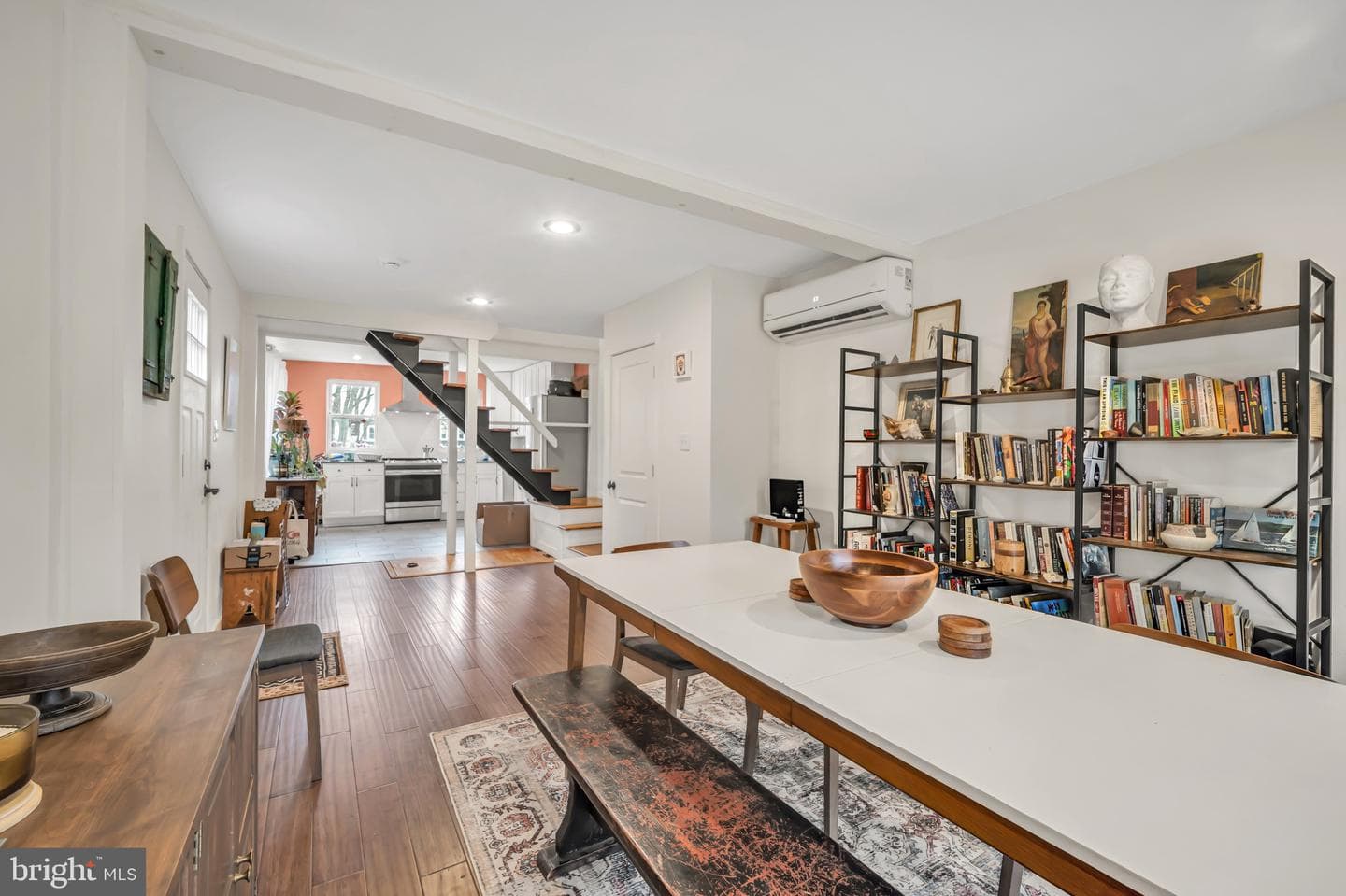 75 E Phil Ellena Street photo 10
