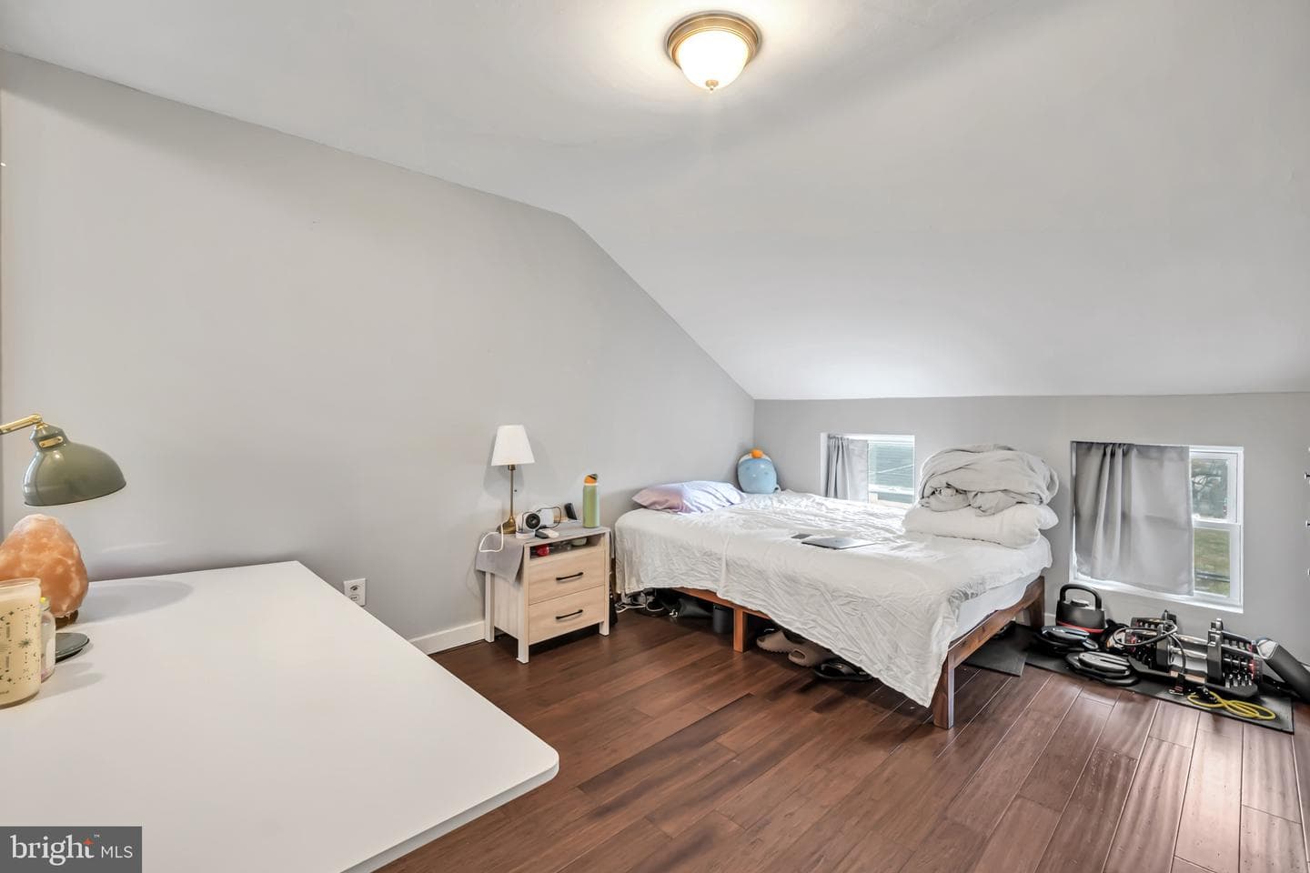 75 E Phil Ellena Street photo 19