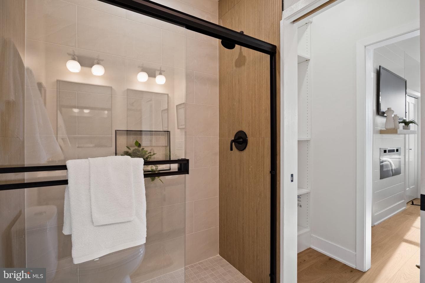 1111 Morris Street photo 25
