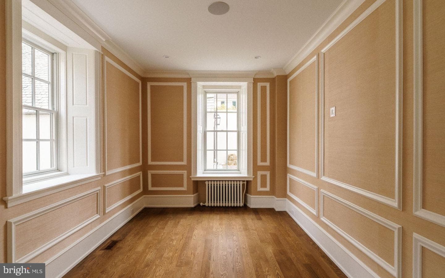422 W Chestnut Hill Avenue photo 12