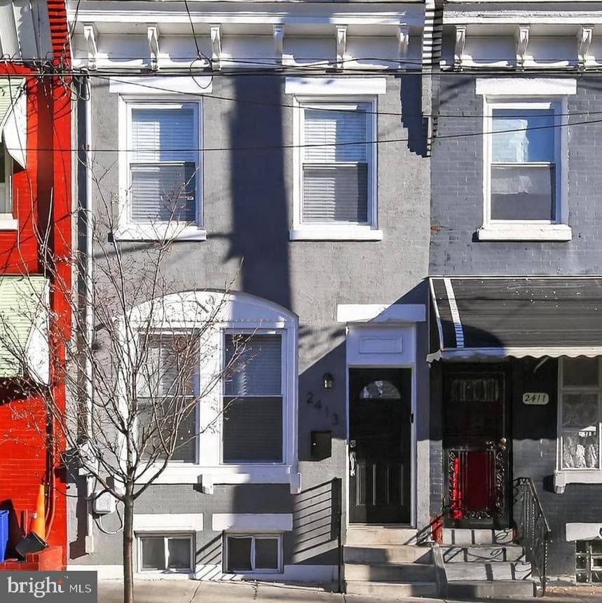 2413 N Carlisle Street