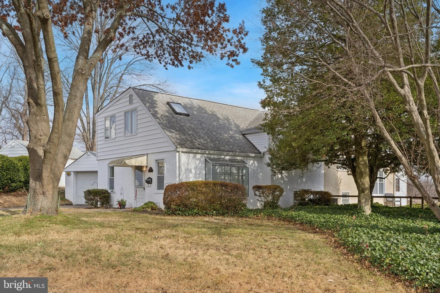 8613 Lykens Lane photo 1