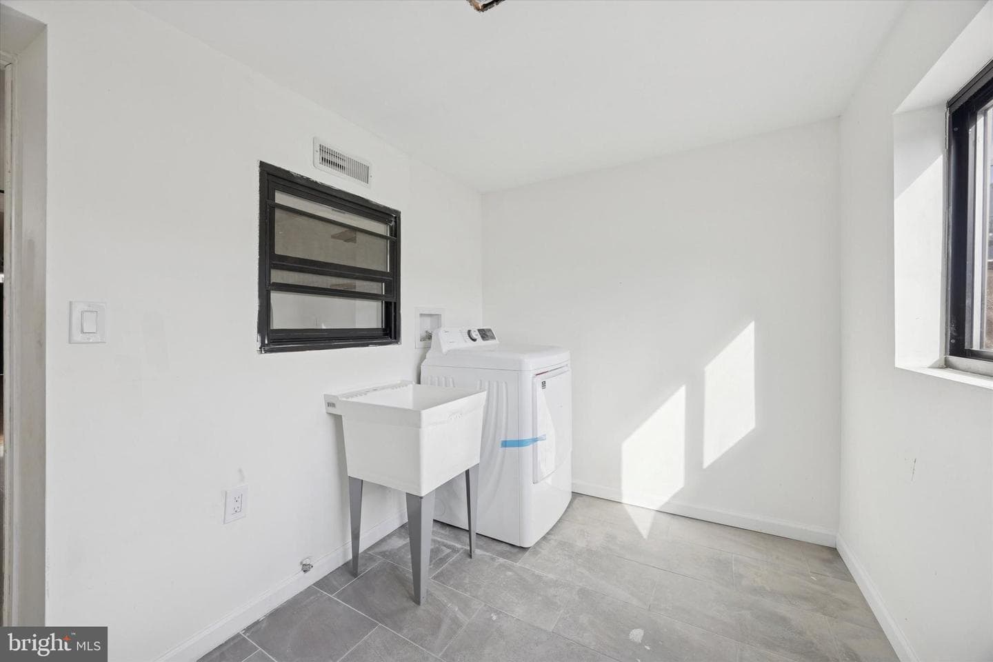 1253 S 32nd Street photo 12
