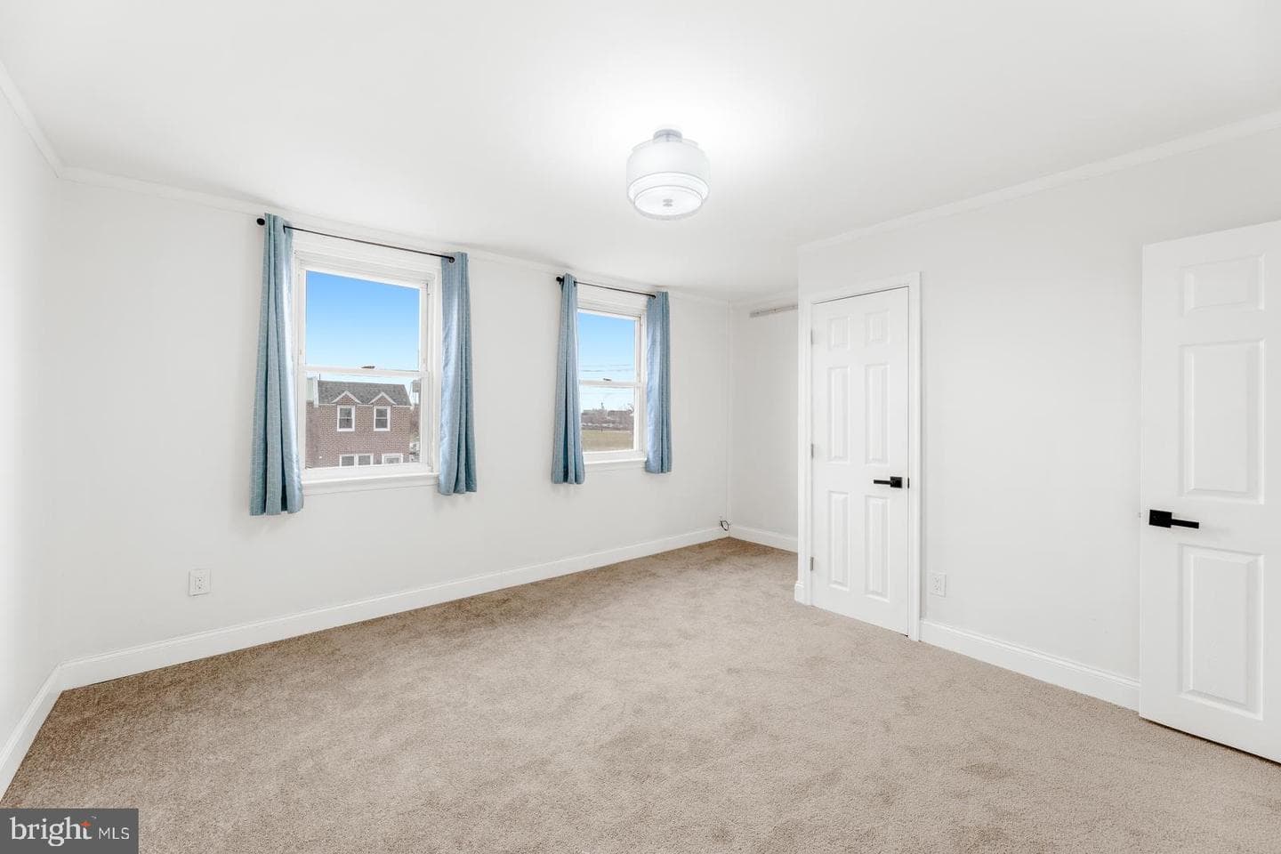 6302 Hegerman Street photo 16