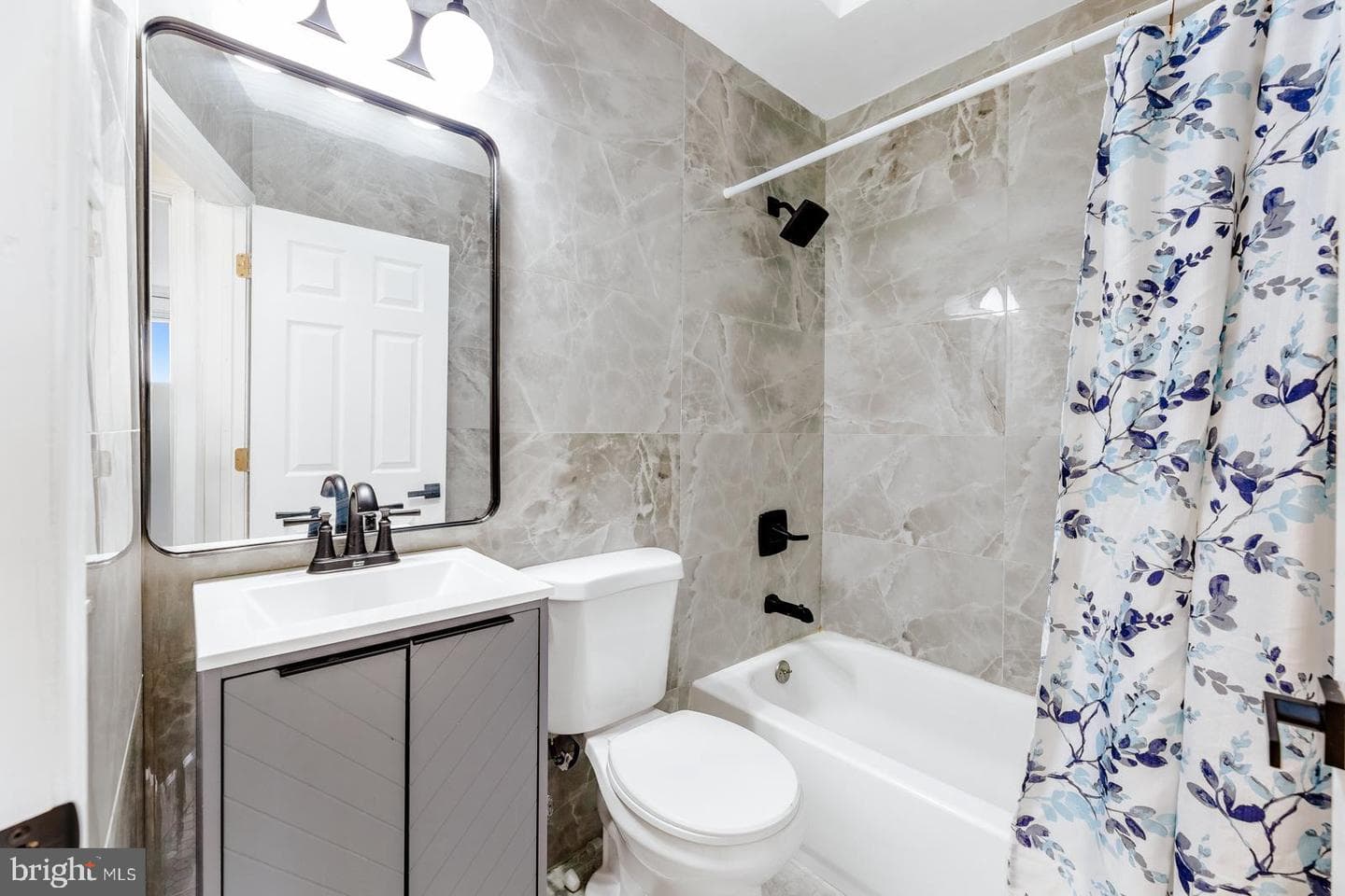 6302 Hegerman Street photo 18