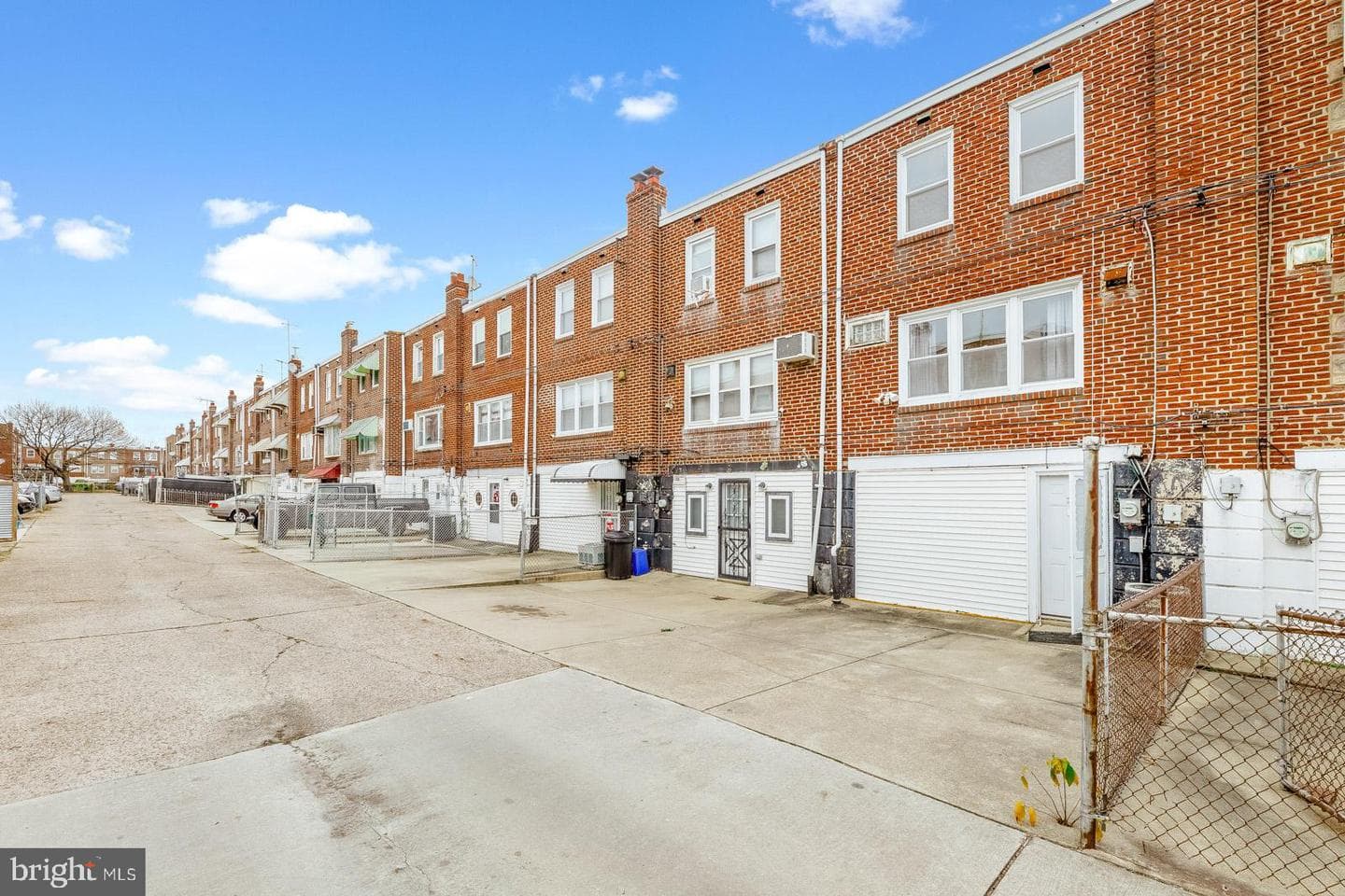 6302 Hegerman Street photo 25