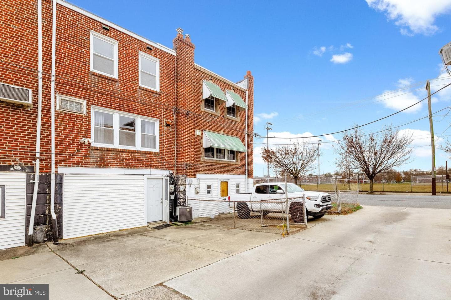 6302 Hegerman Street photo 26