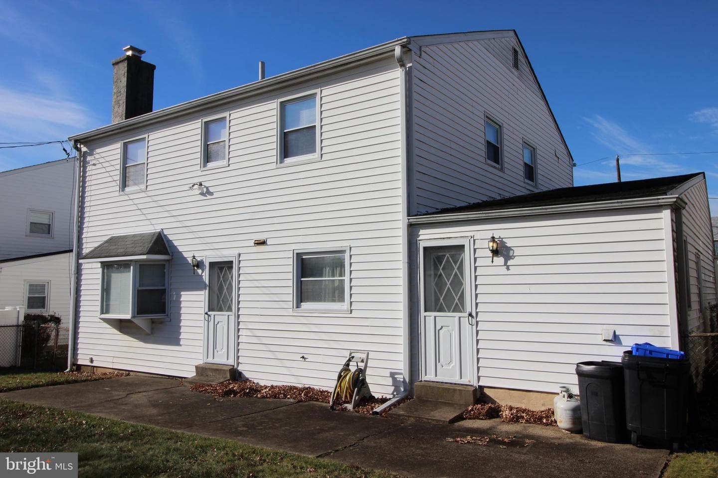 13037 Sewell Road photo 2