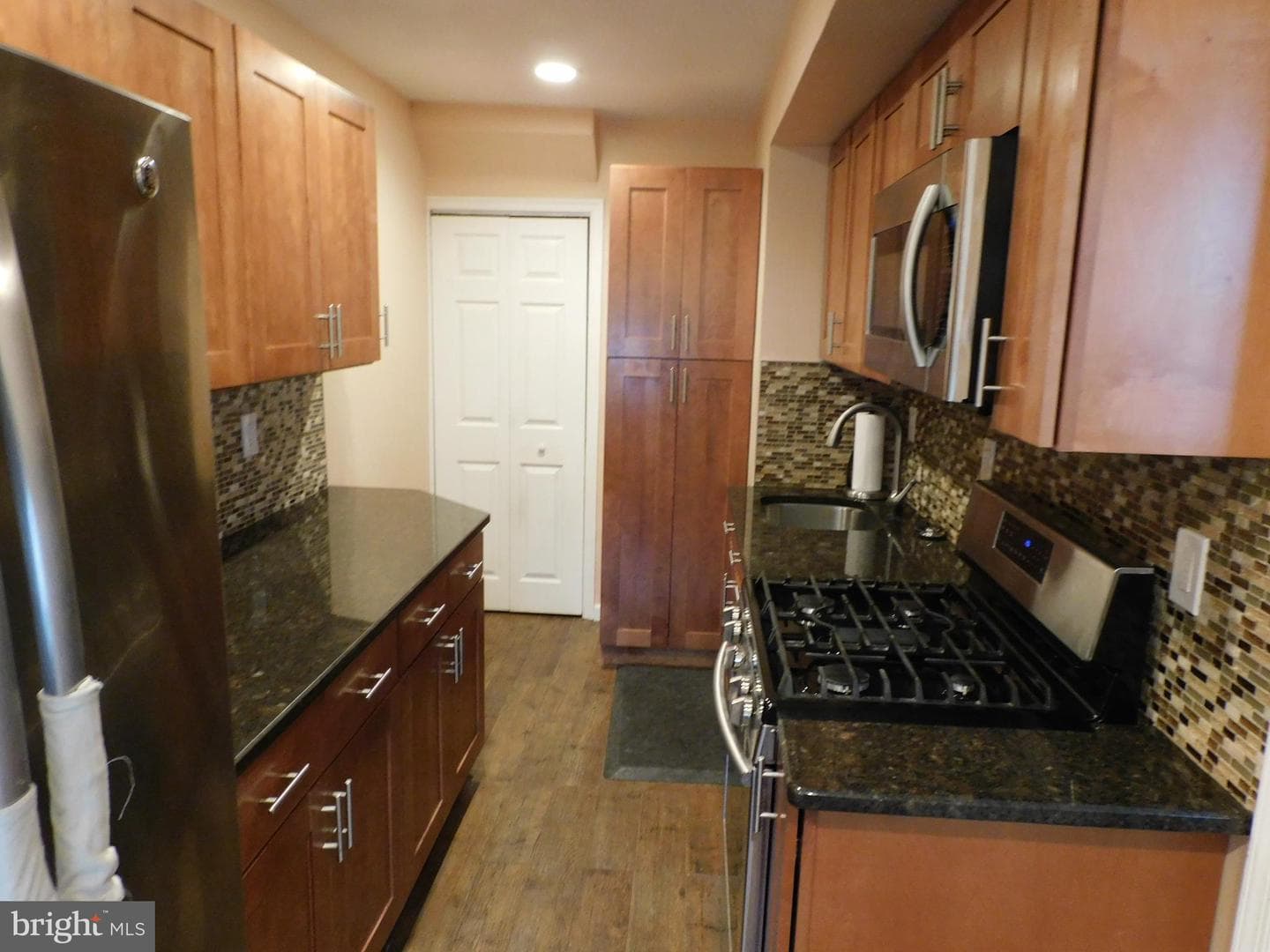 6348 Crafton Street photo 7