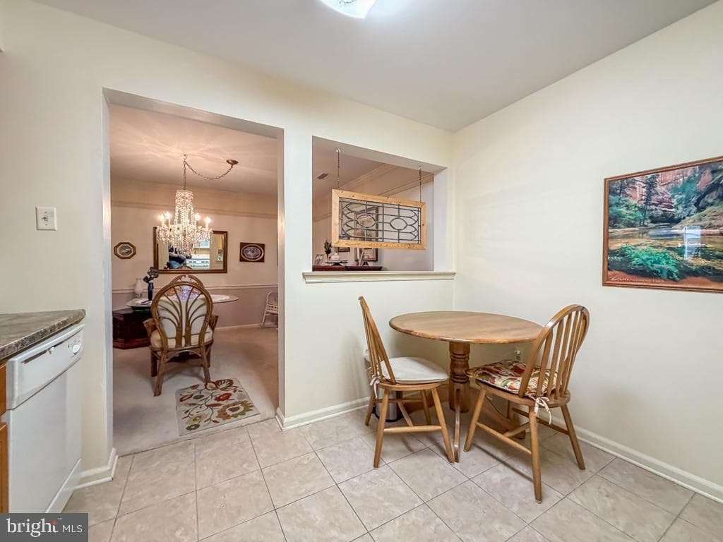 73106 Delaire Landing Road #106 photo 17