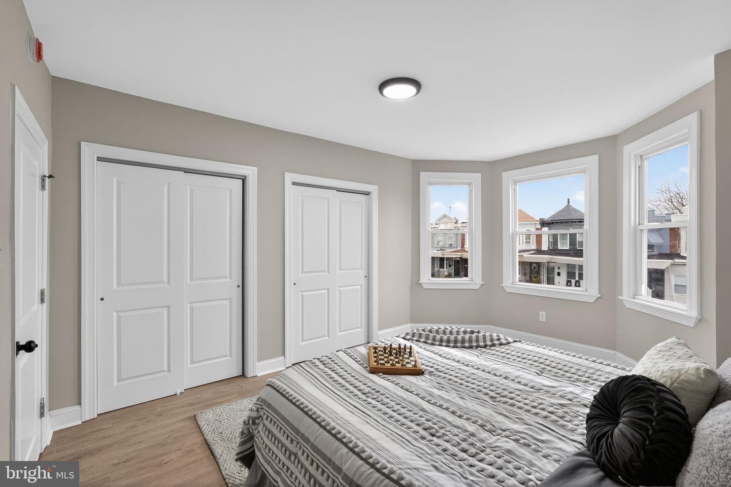 6108 Webster Street photo 14