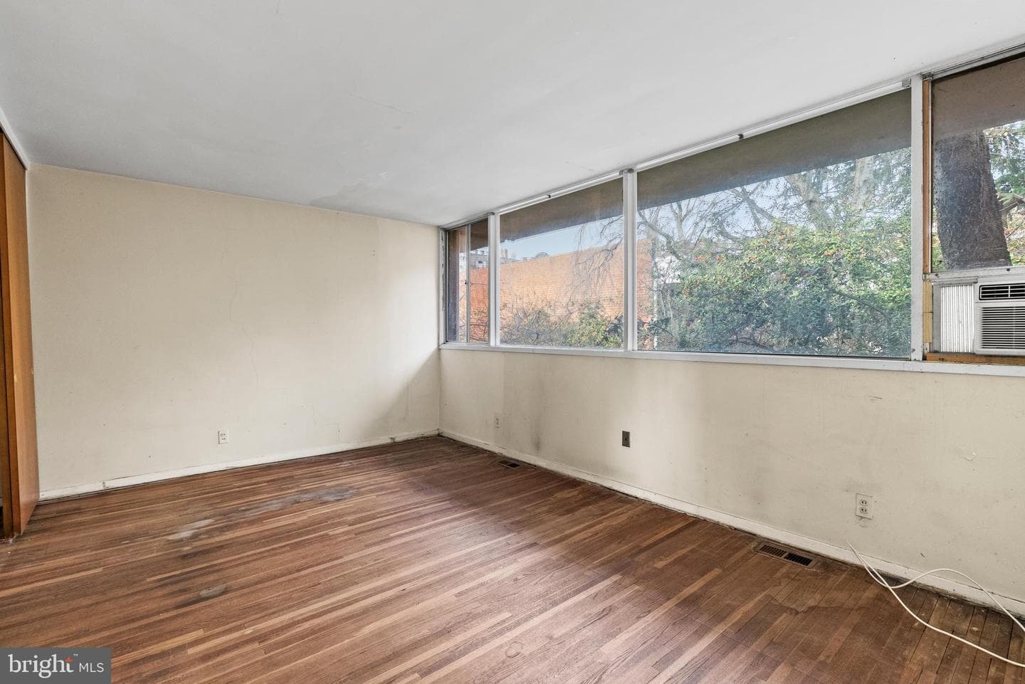4427 Osage Avenue photo 23