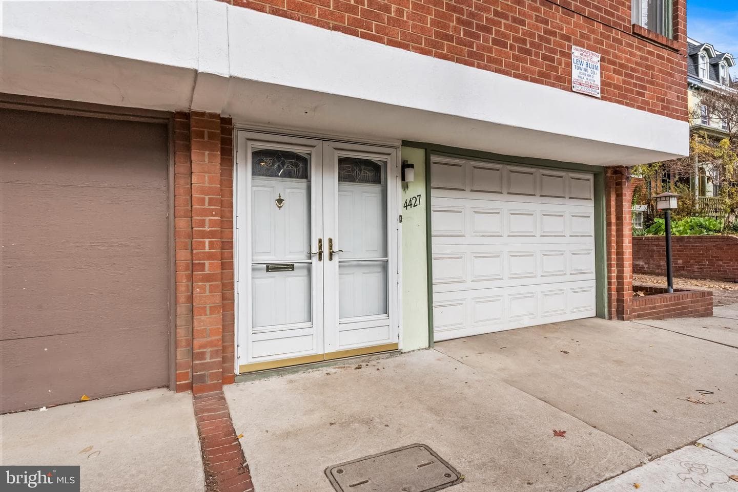 4427 Osage Avenue photo 3