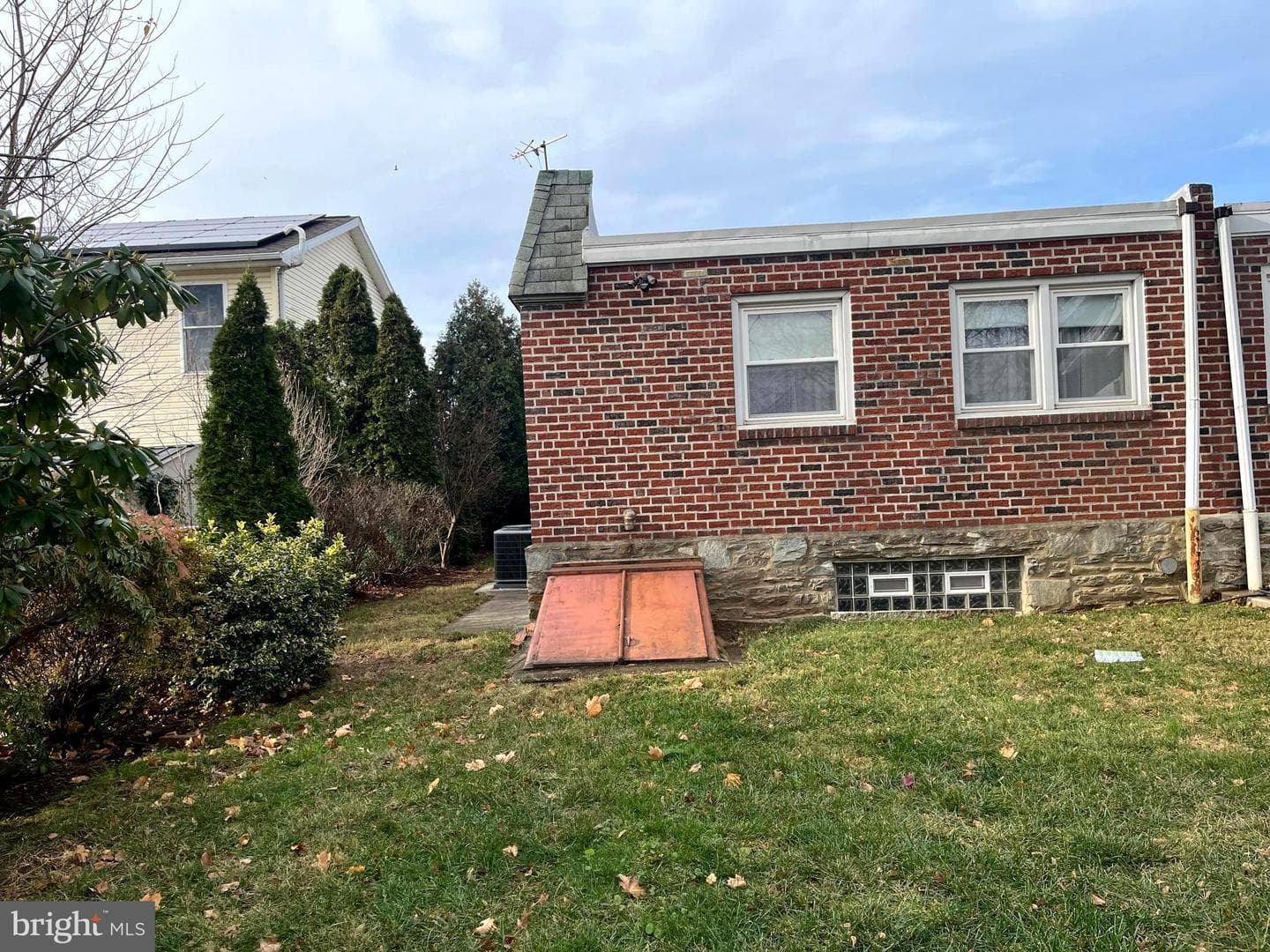 9609 Clark Street photo 3