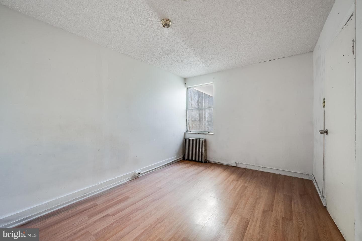 1907 S 10th Street photo 11