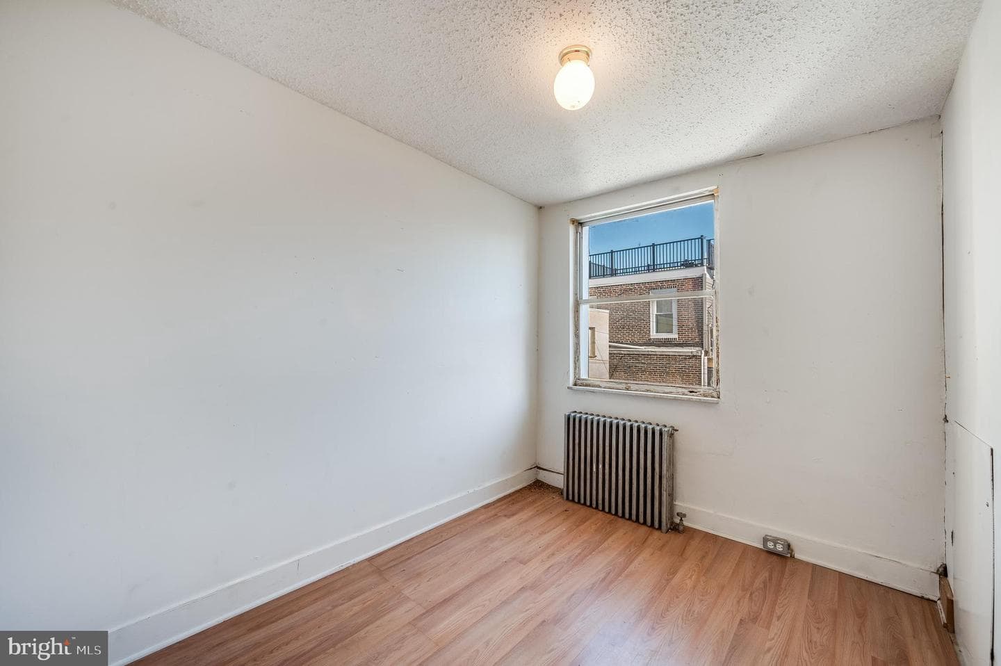 1907 S 10th Street photo 12