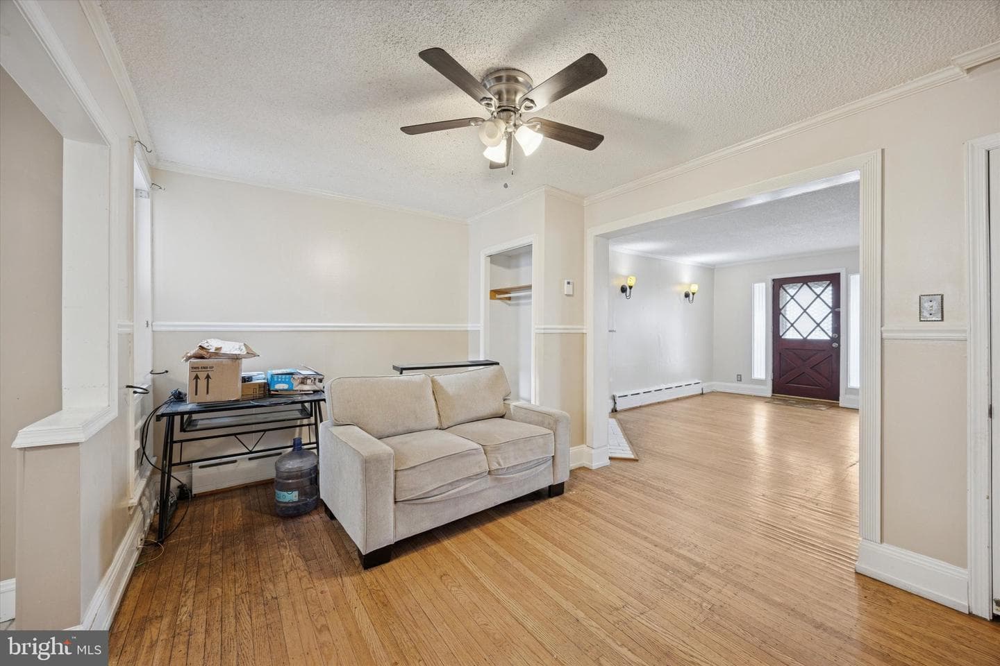1502 E Lycoming Street photo 6
