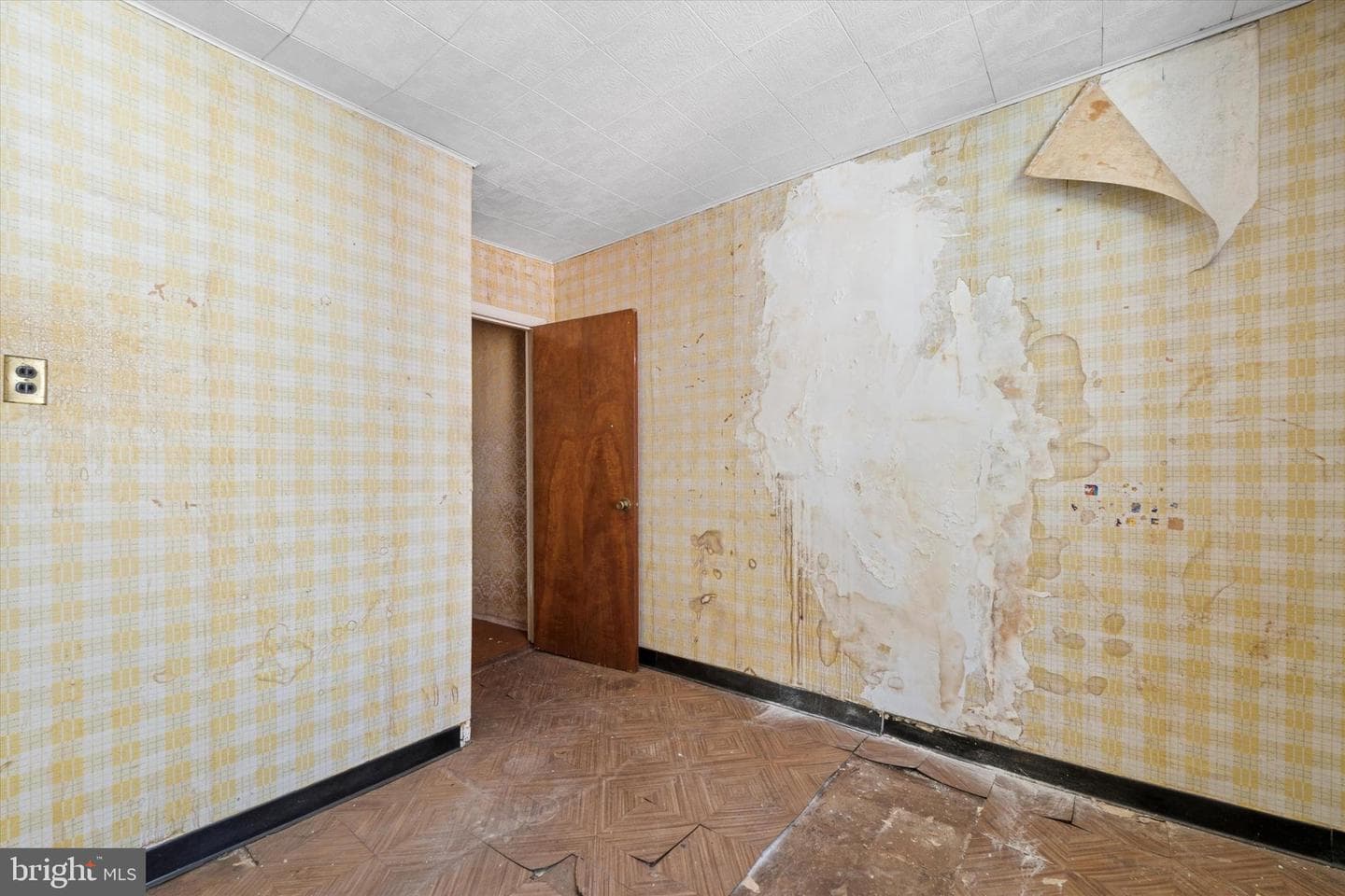 1810 S Sartain Street photo 10