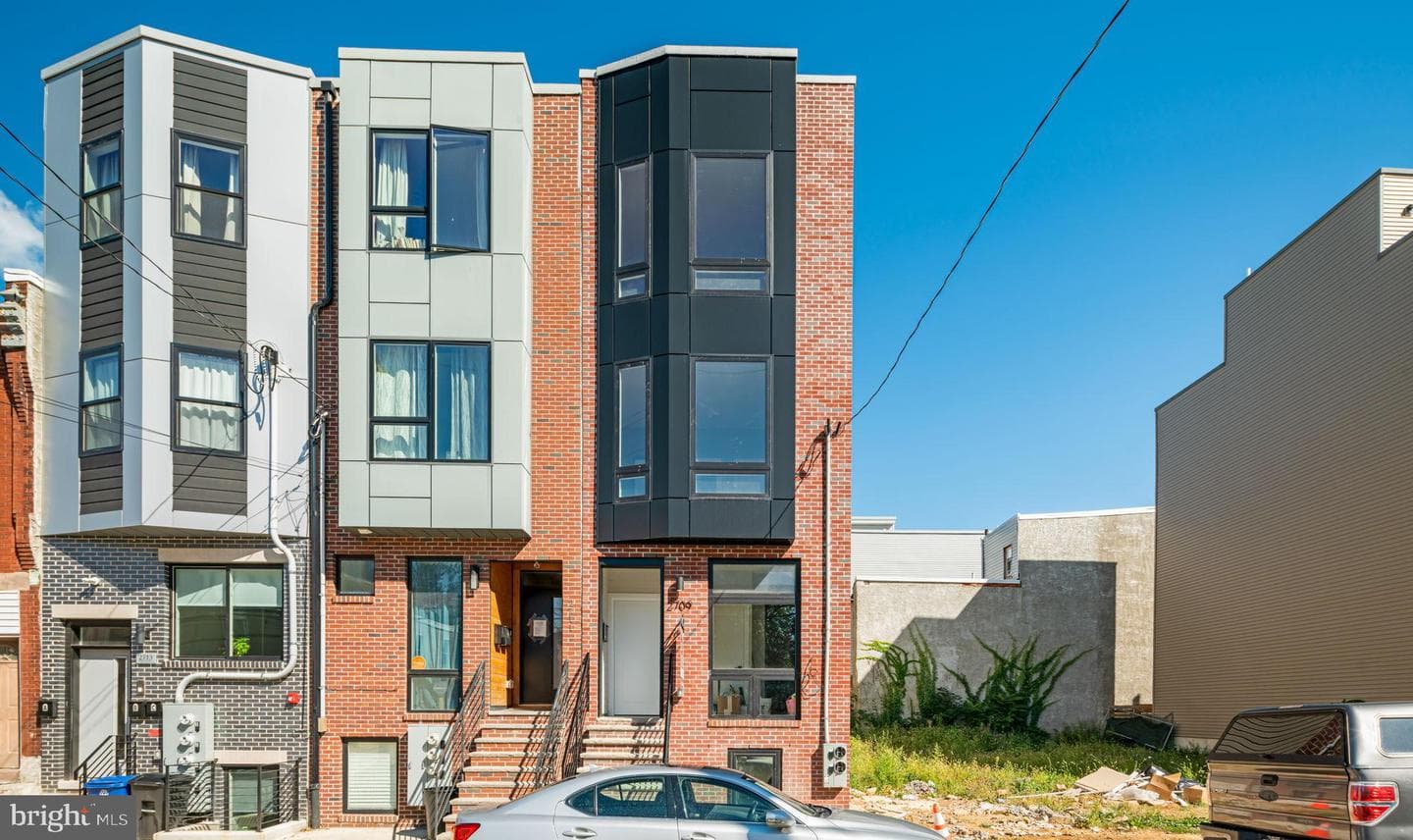 2709 W Jefferson Street #1