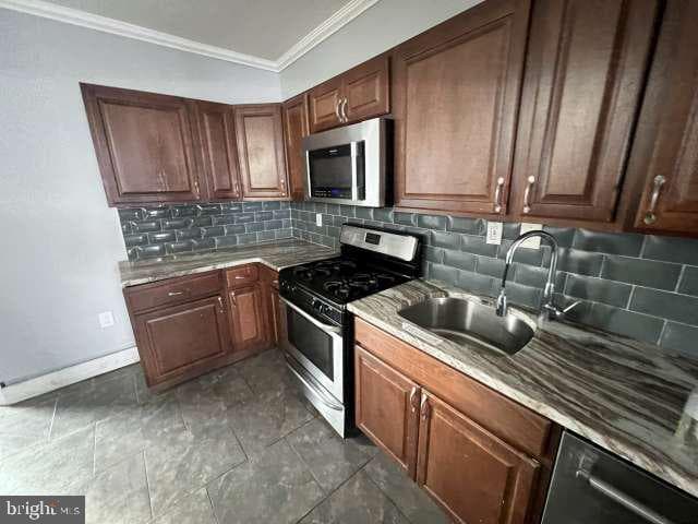 3020 Redner Street photo 6
