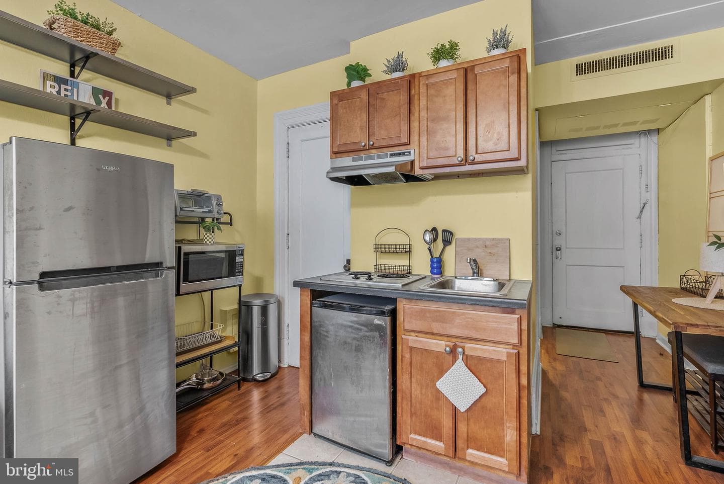 1324 Locust Street #703 photo 5