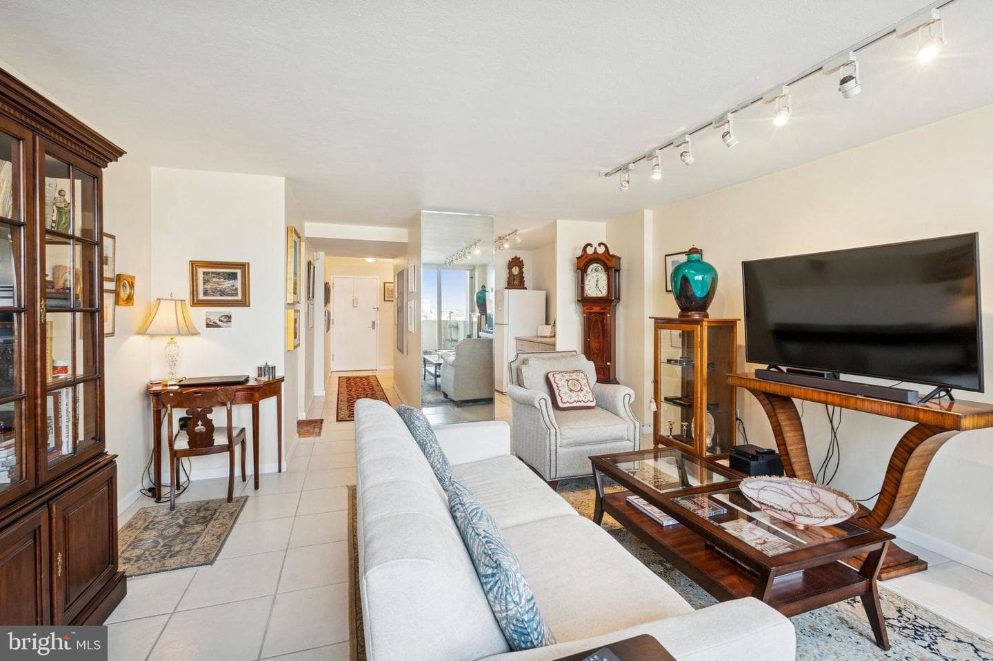 604 S Washington Square #2308 photo 3