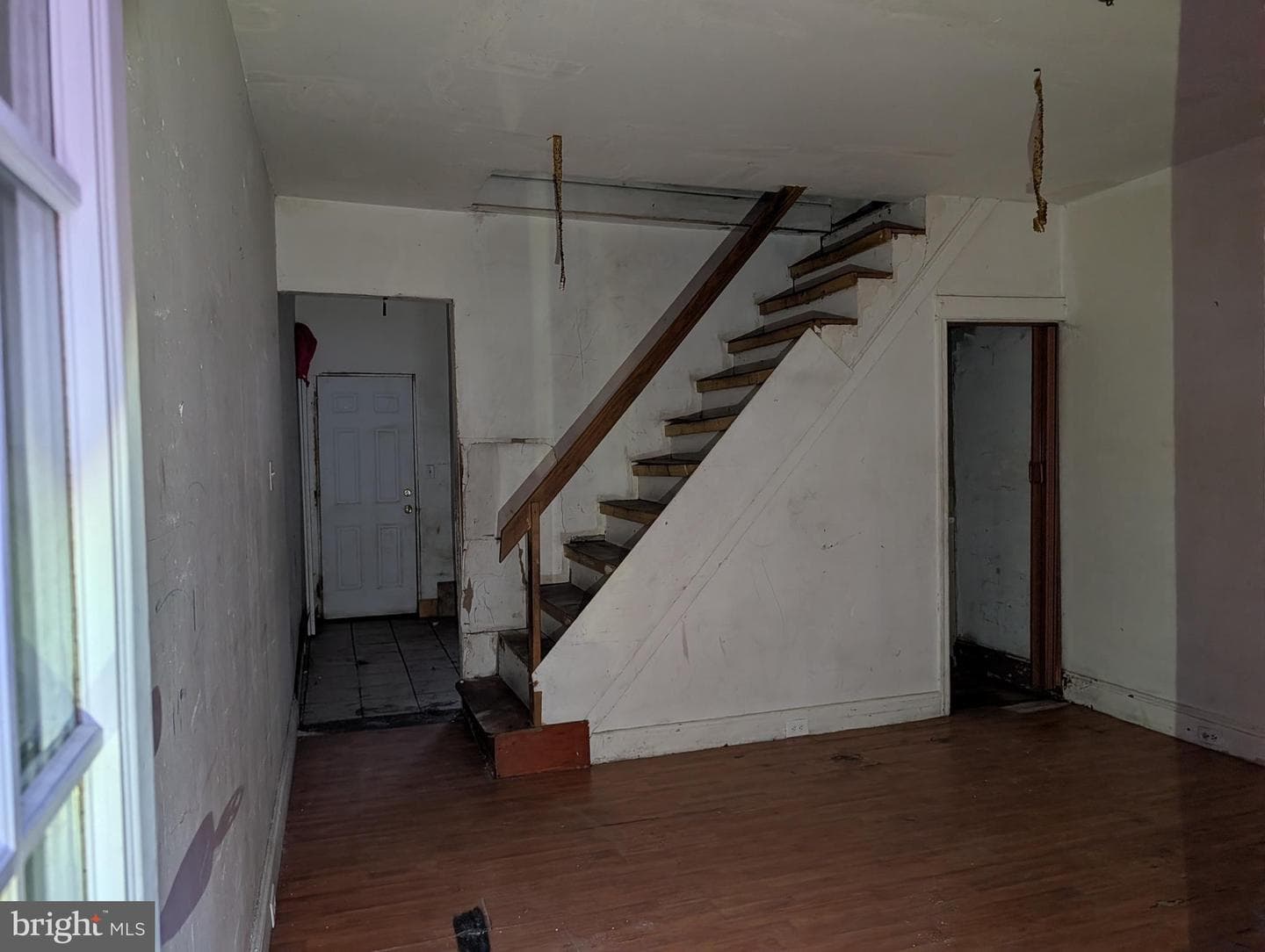 2865 N Leithgow Street photo 2