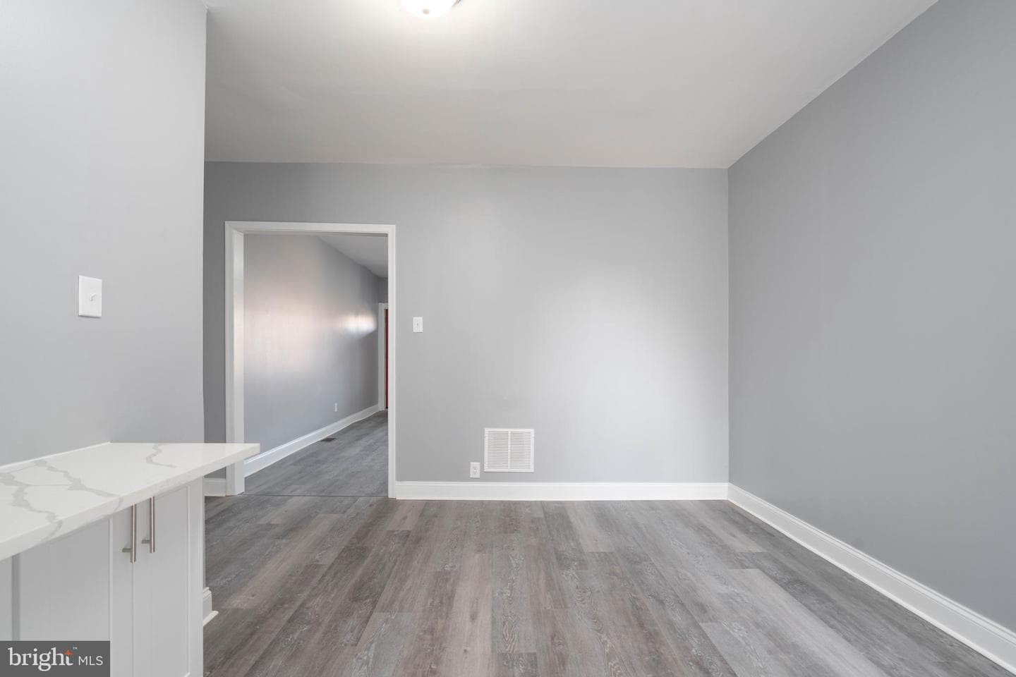 4938 Brown Street photo 20