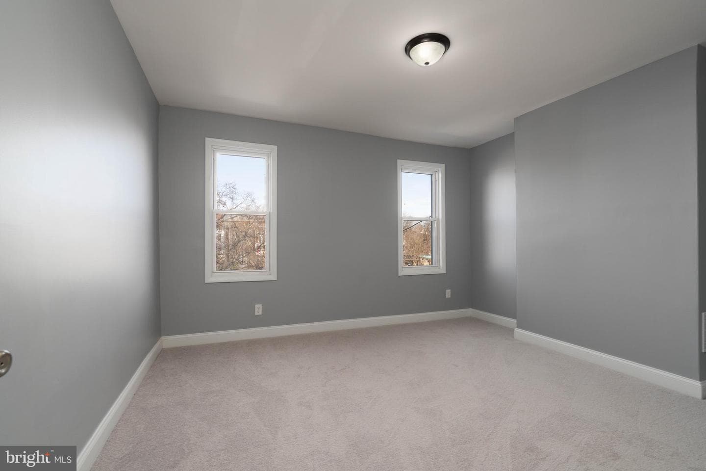 4938 Brown Street photo 22