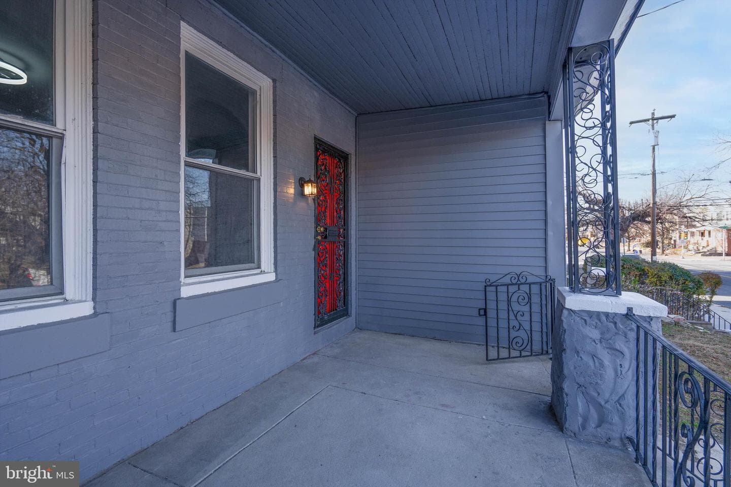 4938 Brown Street photo 5