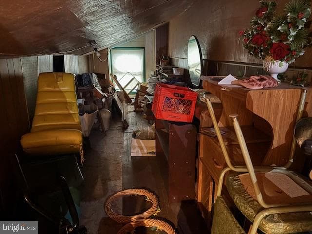1647 E Berks Street photo 4