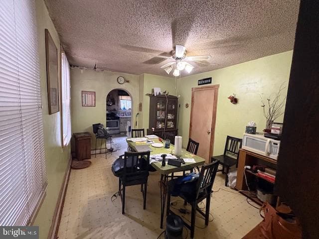 1647 E Berks Street photo 5