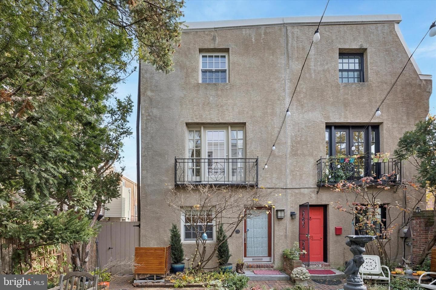 715 Rodman Street photo 2