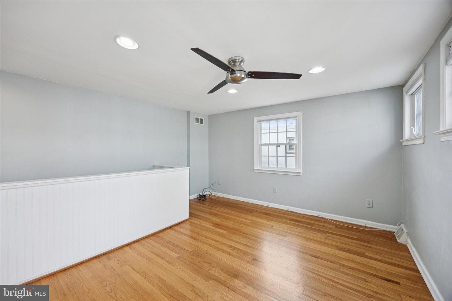 715 Rodman Street photo 6