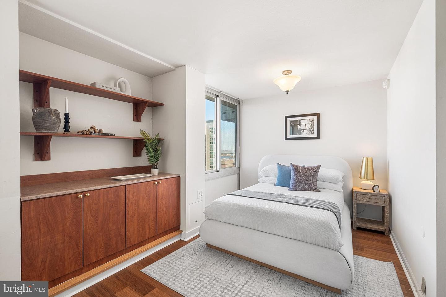604 S Washington Sq # 2606 photo 10