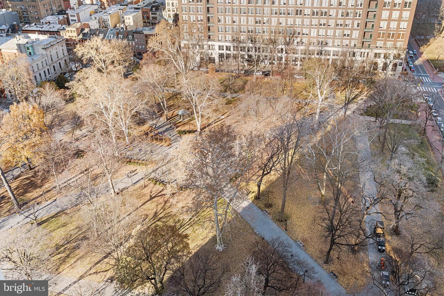 604 S Washington Sq # 2606 photo 32