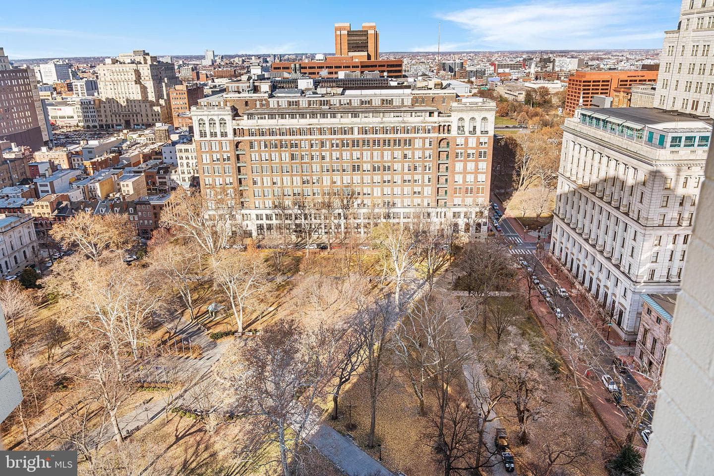 604 S Washington Sq # 2606 photo 33