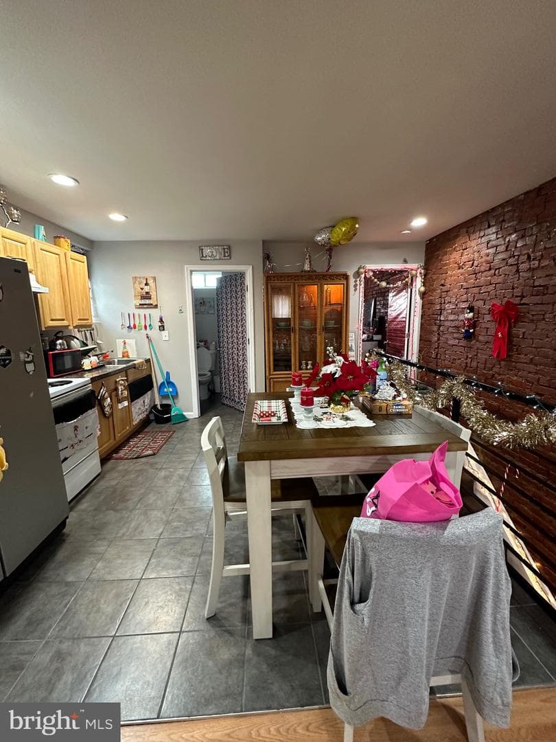 3557 Jasper Street photo 10