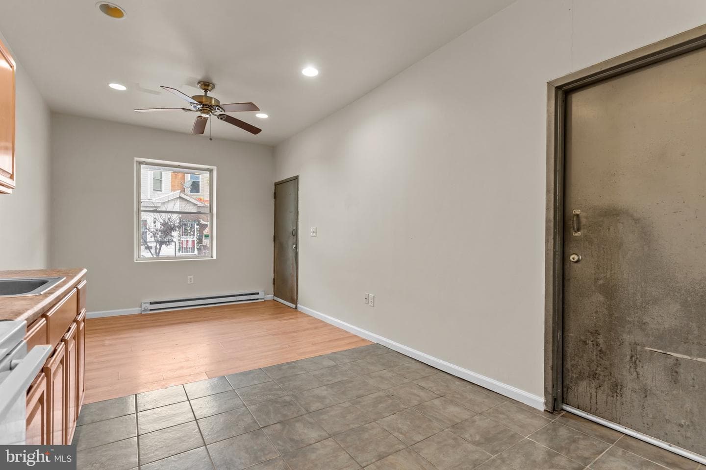 3555 Jasper Street photo 10