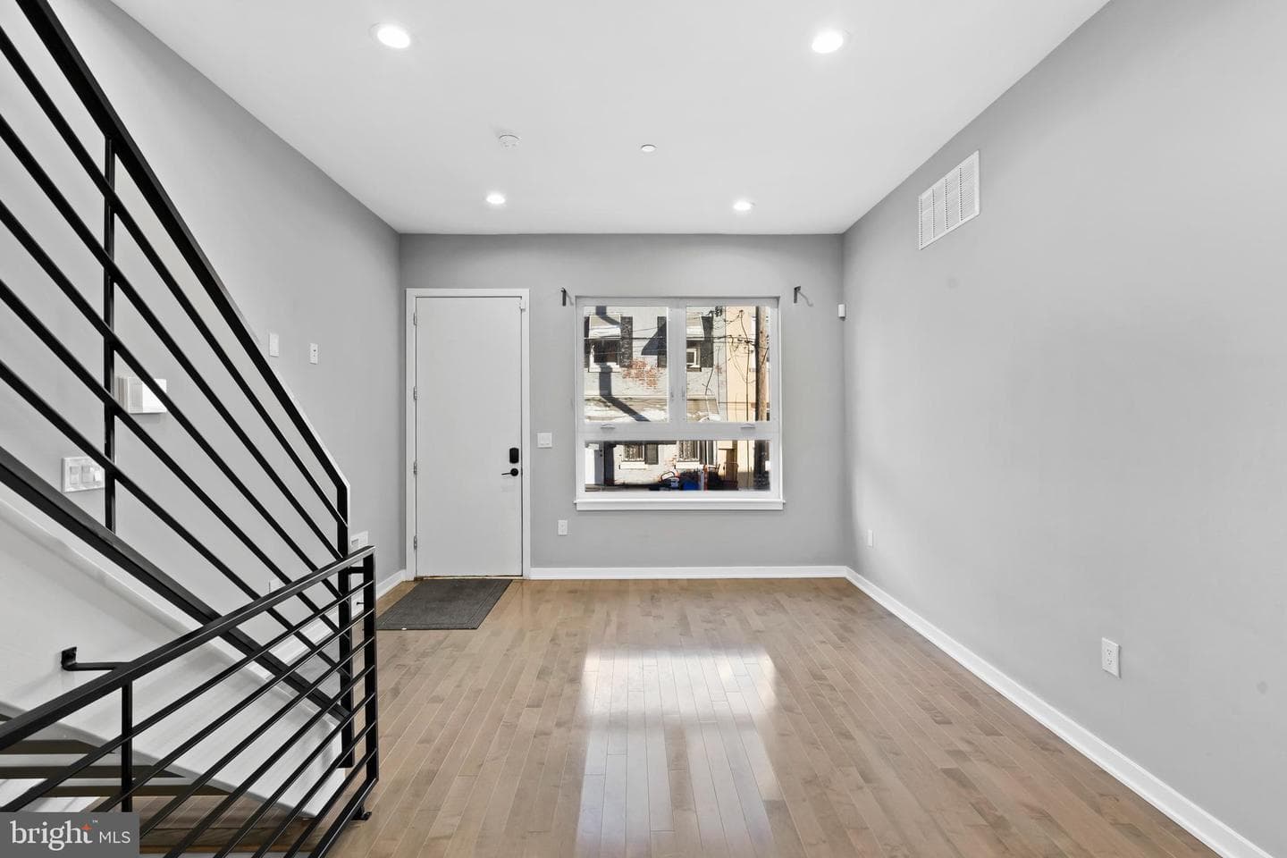 516 Pierce Street photo 10