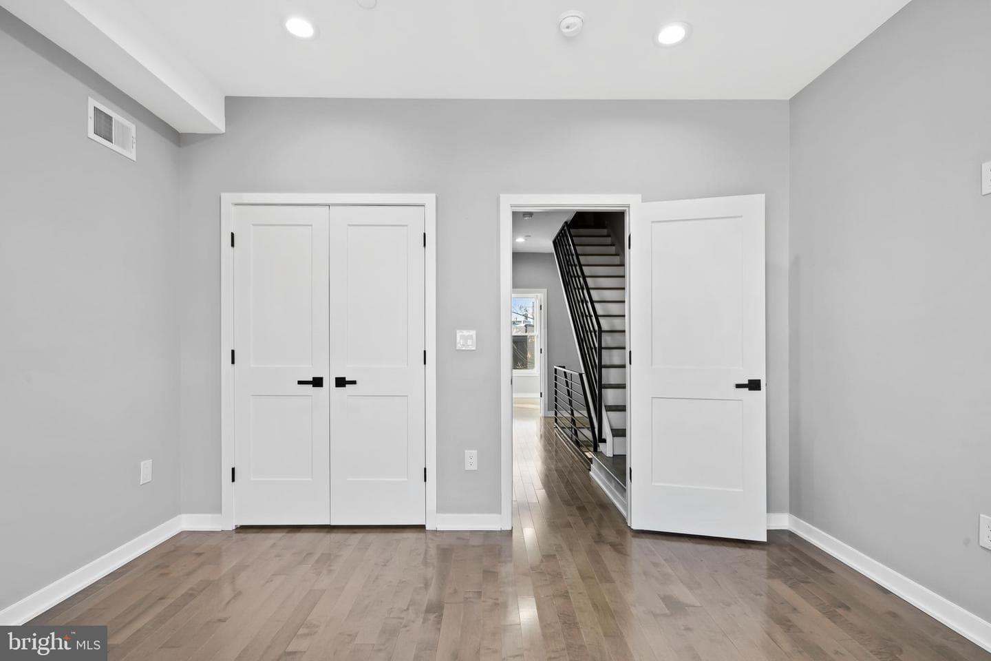 516 Pierce Street photo 15